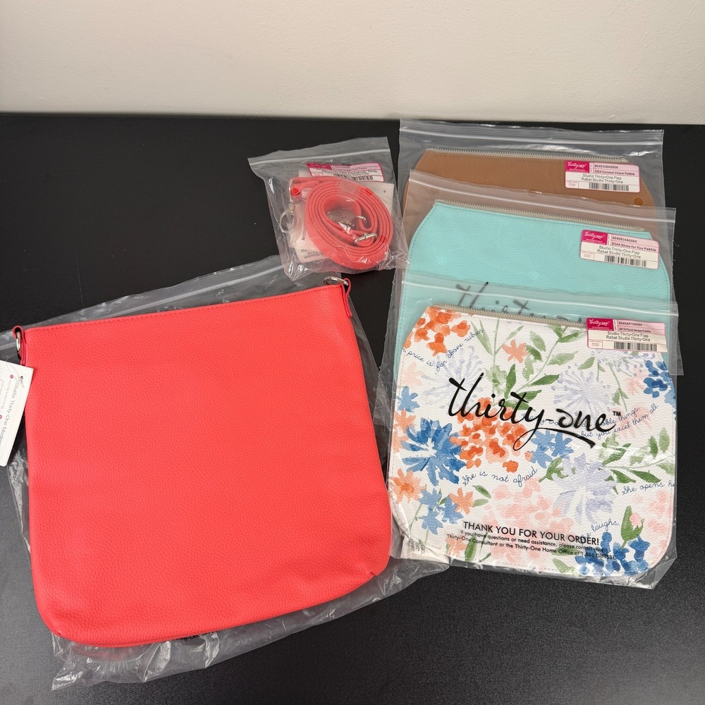 Lot Of 4 Thirty-One Studio Thirty-One Modern Crossbody Bag Interchangeable Flaps